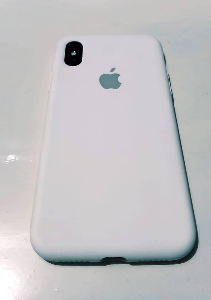 Apple iPhone X 5