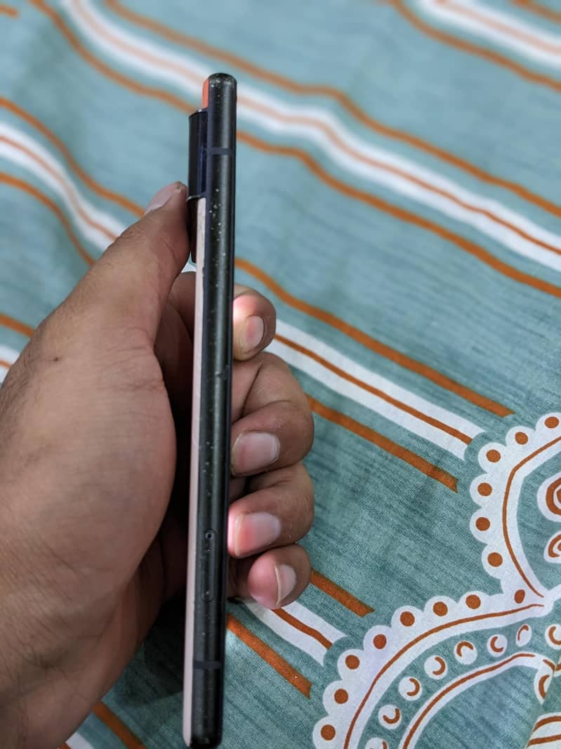 Google Pixel 6 3