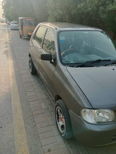 Suzuki Alto 2012