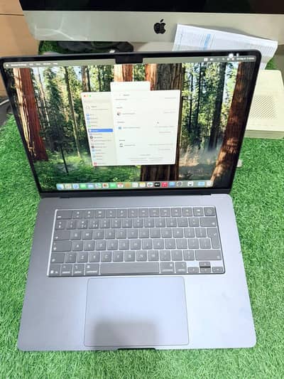 Macbook M4 15 inch 16gb 256gb