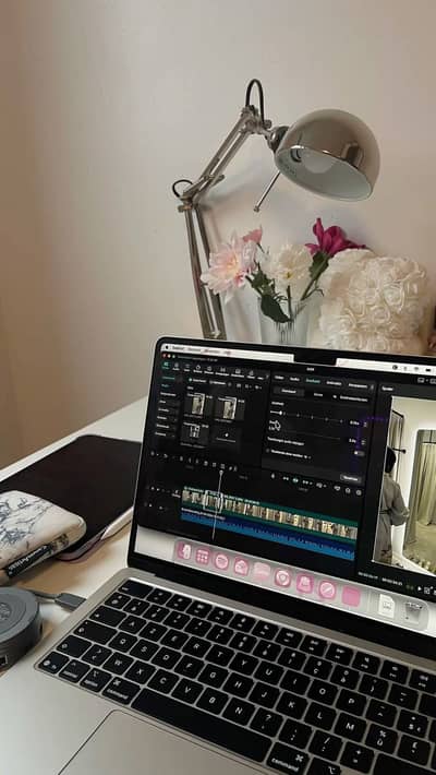 Video editor and social media manager available