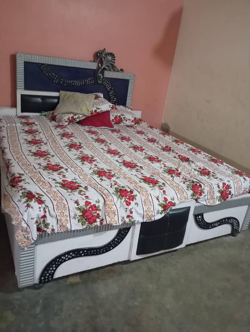 without matress 0