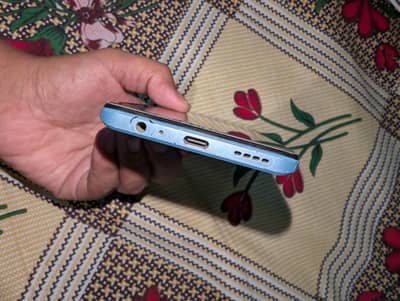 Vivo Y55 (8+8/128)