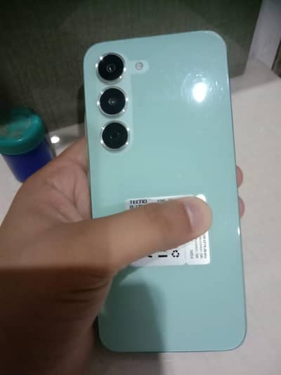 Tecno Spark 40 Pro