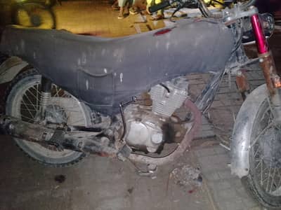 Unique 125