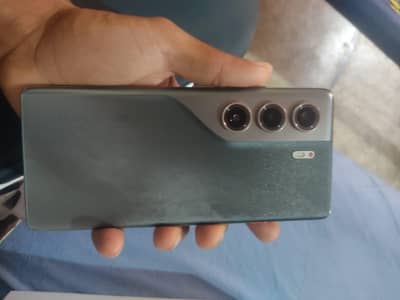 Tecno CAMON 40 Pro