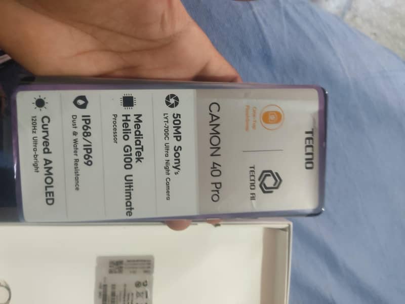 Tecno CAMON 40 Pro 4