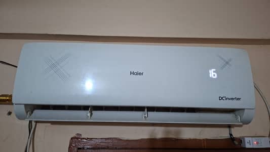Haier DC inverter ,6 month useable,80% condition in solid view of pict