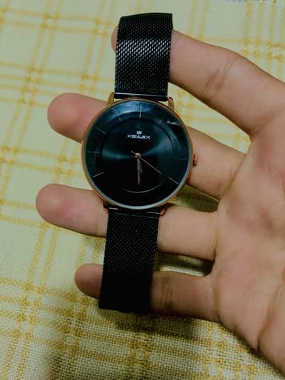 Beautiful watch for woman wathsapp number 03000027032