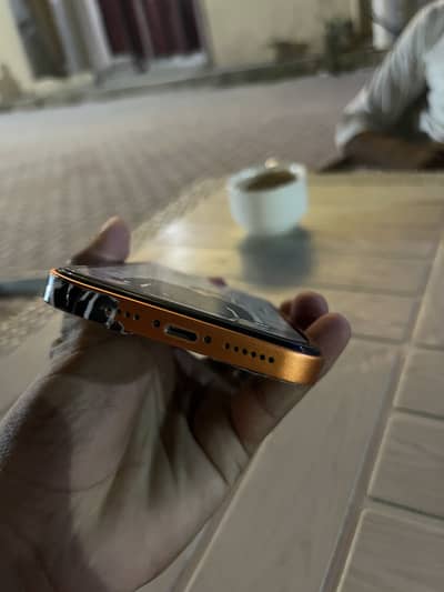 Apple iPhone XR