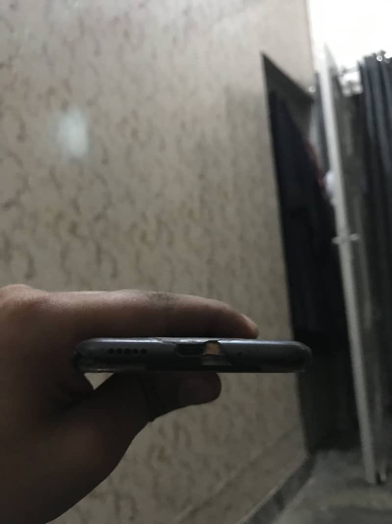 Honor 7C 6
