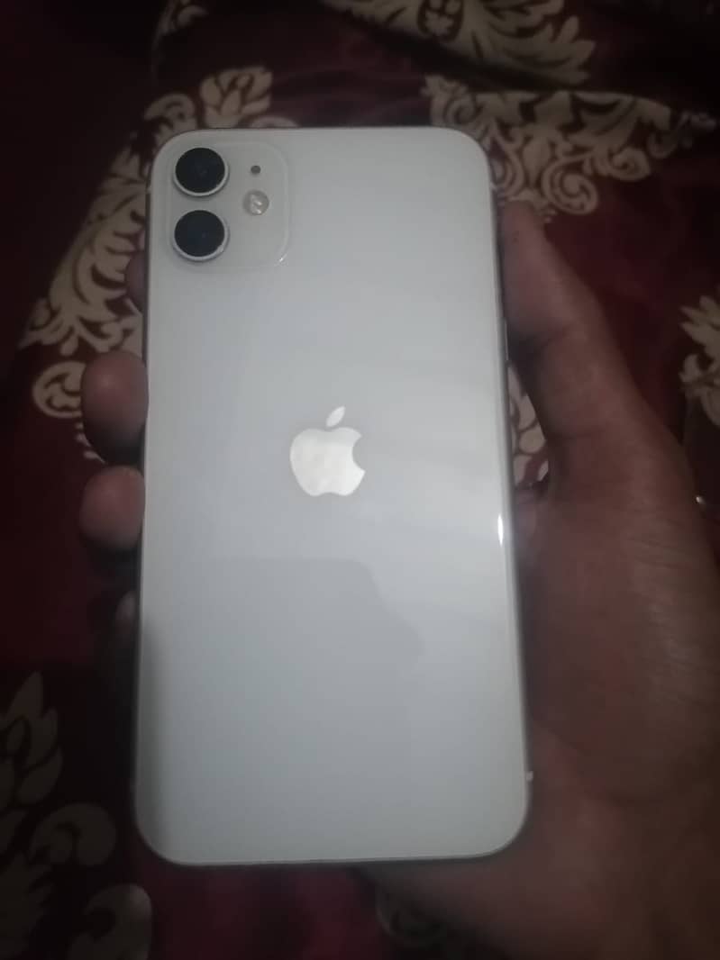 iPhone 11 2