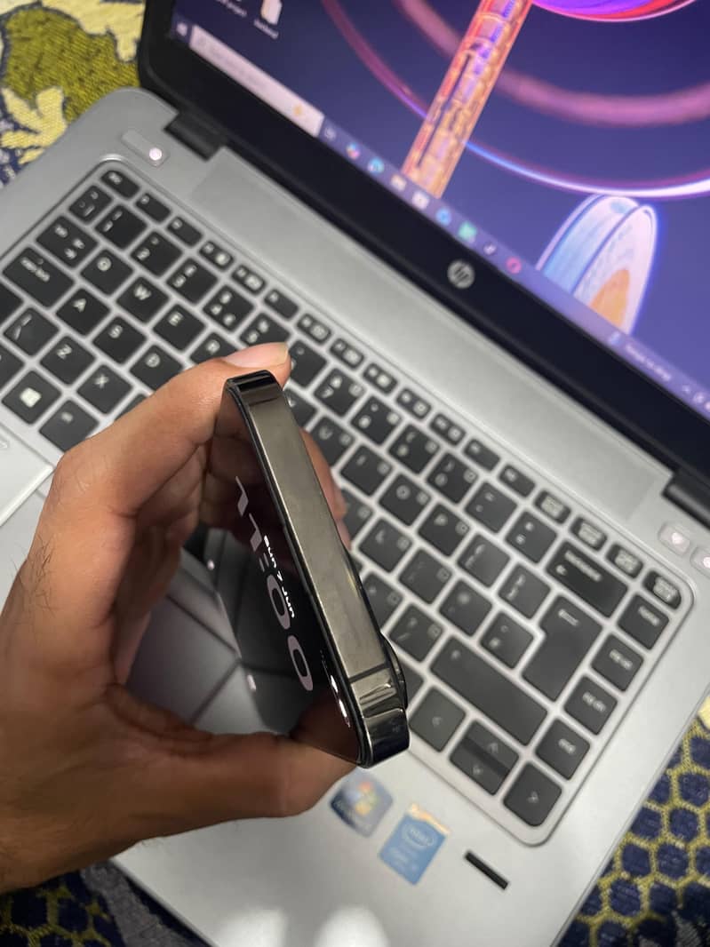 Apple iPhone 13 Pro 4