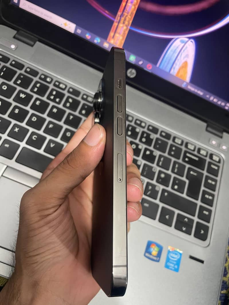 Apple iPhone 13 Pro 6