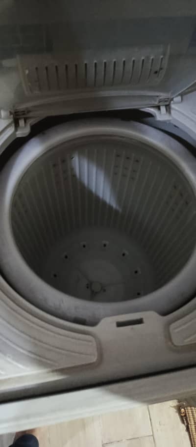 Carry washing machine