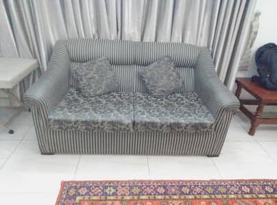 sofas 7 seater with 7 cushions