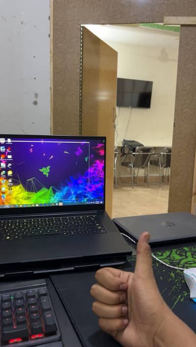 Razer blade 15 GTX 1660ti 6gb ddr6 gaming laptop 16gb 1TB nvme