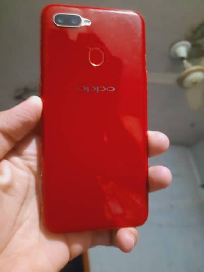 OPPO a5 all ok 10 by 10 condition urgently sell