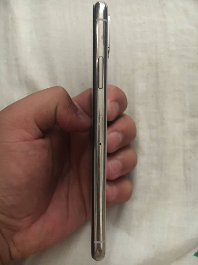Apple iPhone X 7