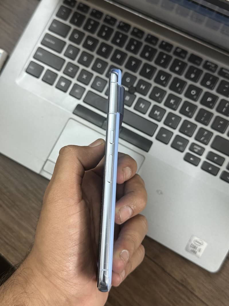 Google Pixel 8 Pro 2