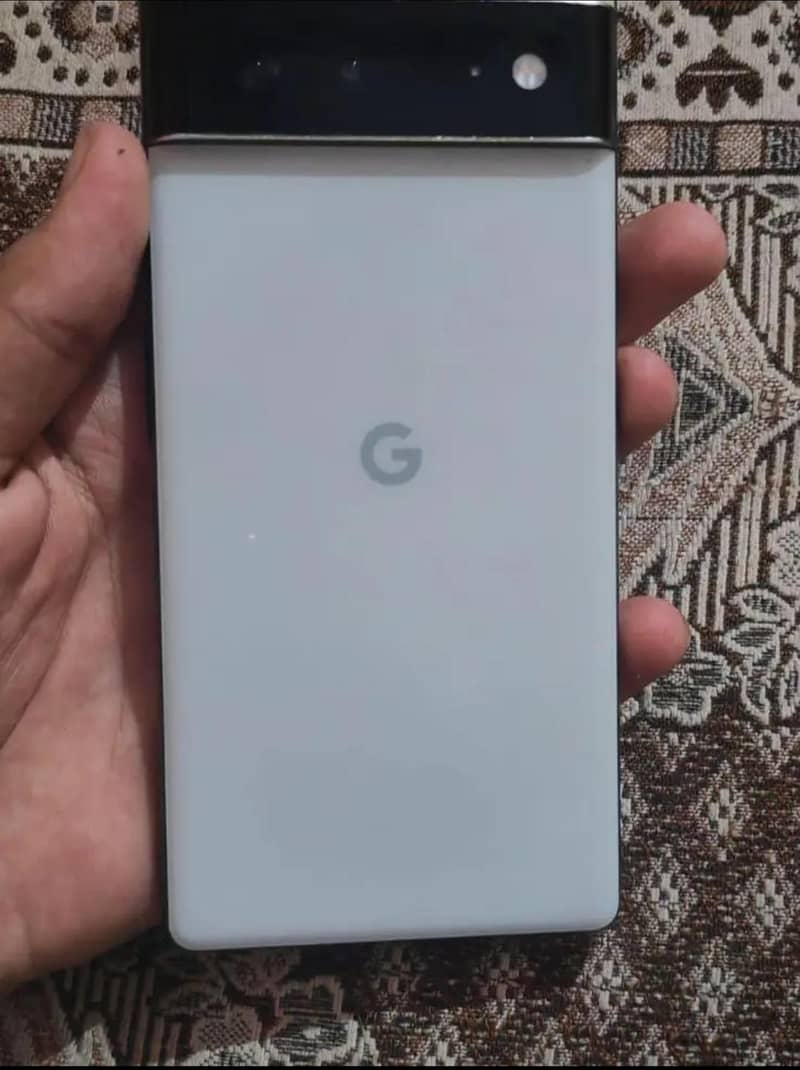 Google Pixel 6 4