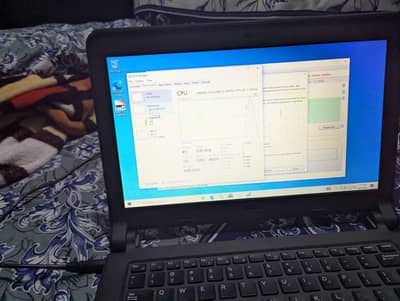 dell latitudes i3 4004u 8gb ram 256gb ssd