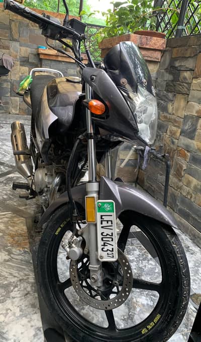 yamaha YBR 2017