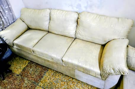 5 seaters sofa