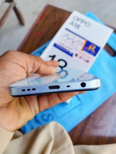 OPPO A18