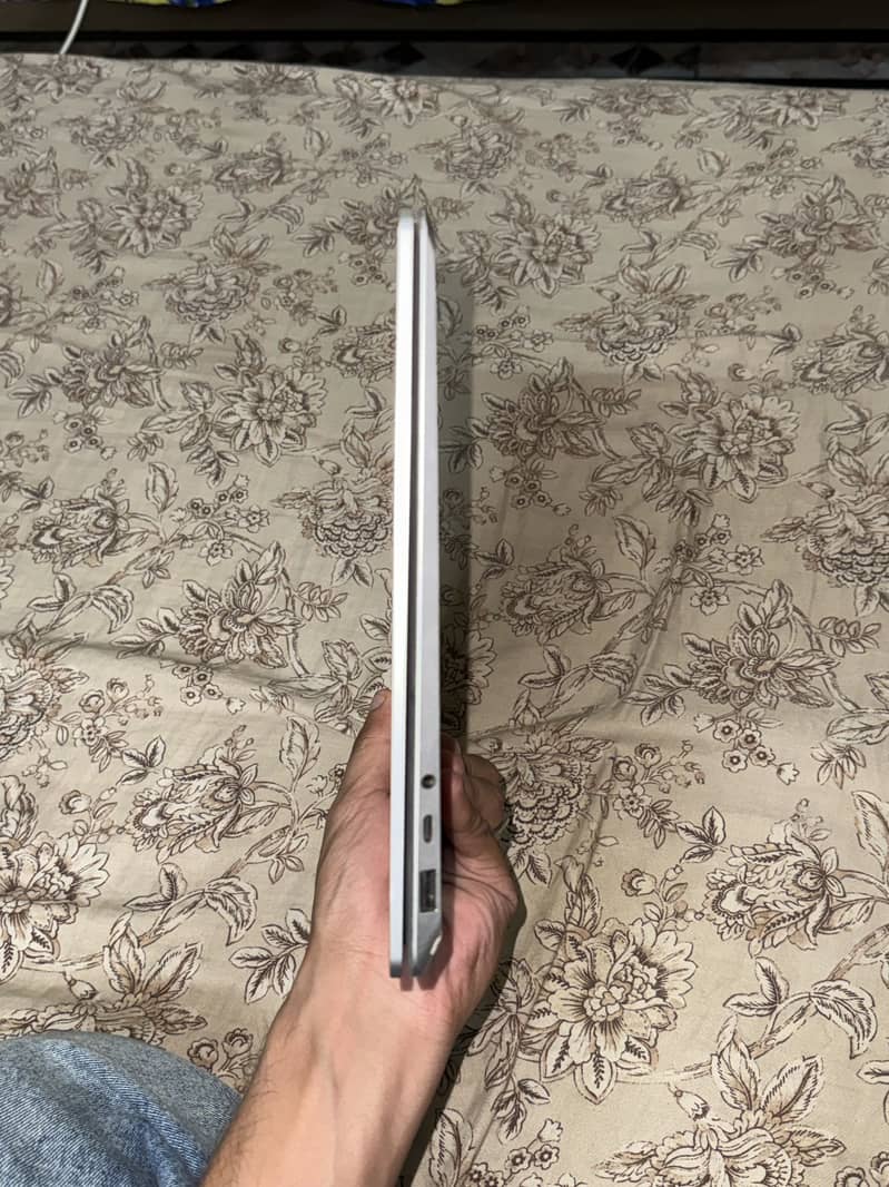 Microsoft Surface Book 3 7
