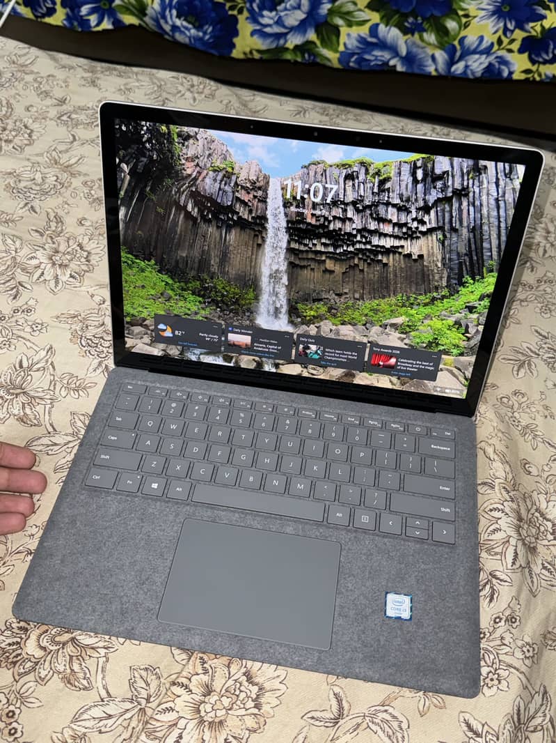 Microsoft Surface Book 3 13