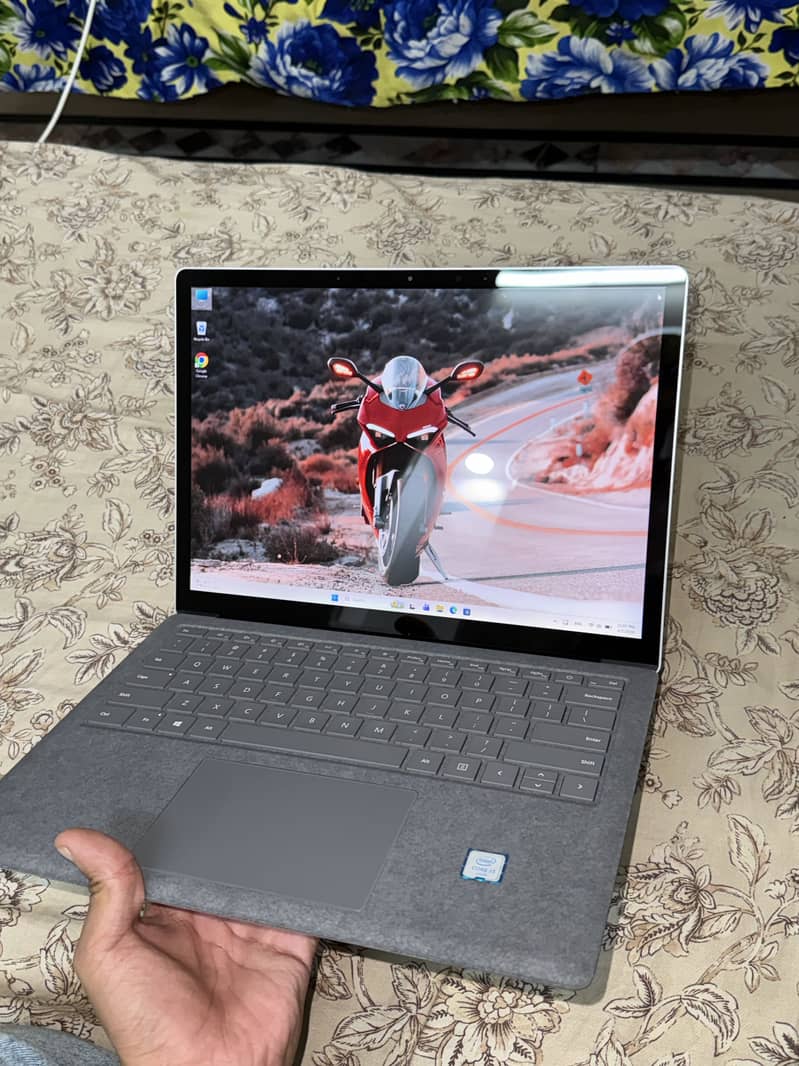 Microsoft Surface Book 3 14