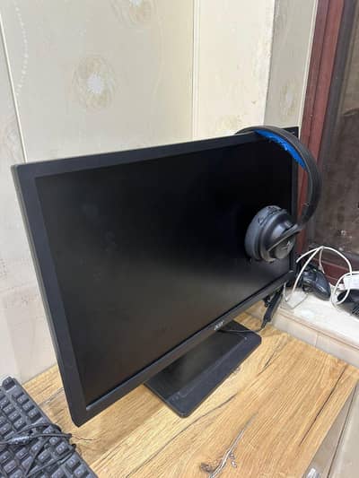 with mouse, keyboard ,headphones ,monitor,