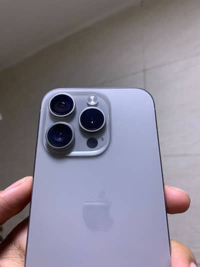 Apple iPhone 15 Pro