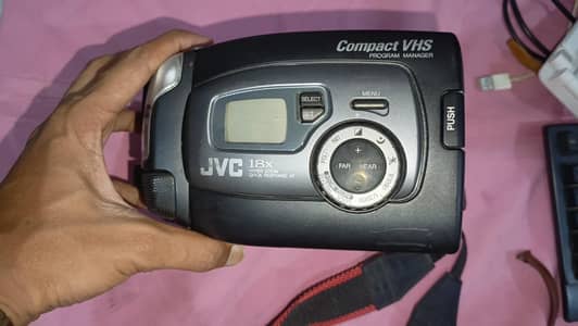JVC movie camera 18x hyper zoom
