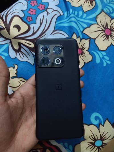 One Plus 10 Pro 5G