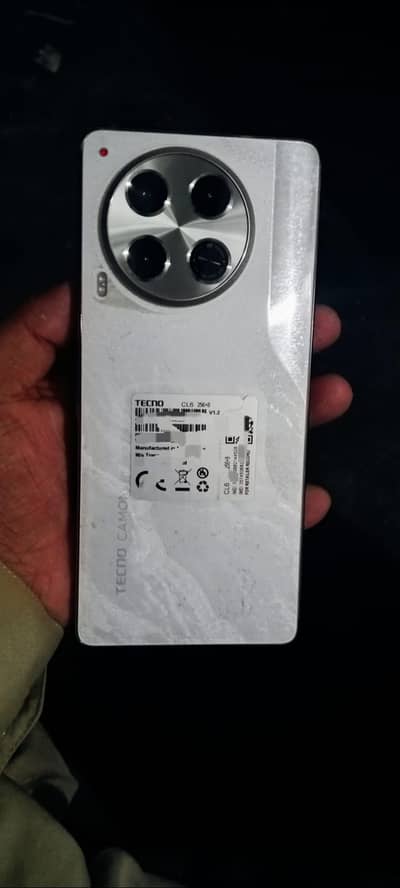 Tecno CAMON 30