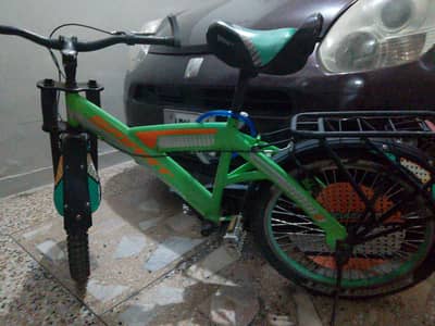imported cycle size 20 (urgent need to be sale in 5 days) with lock