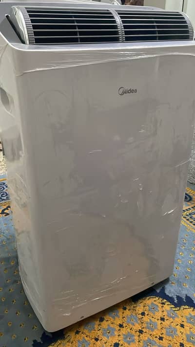 Midea 1.25 Ton portable inverter AC