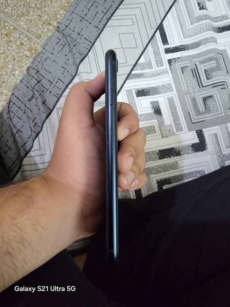 Apple iPhone SE 1