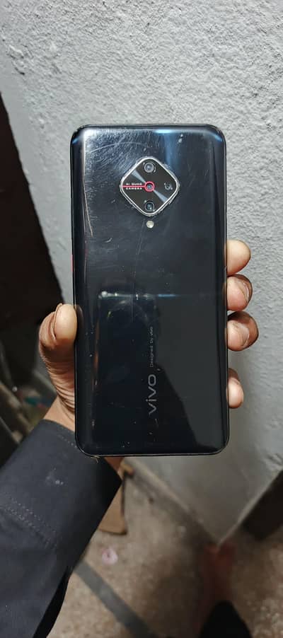 vivo y51