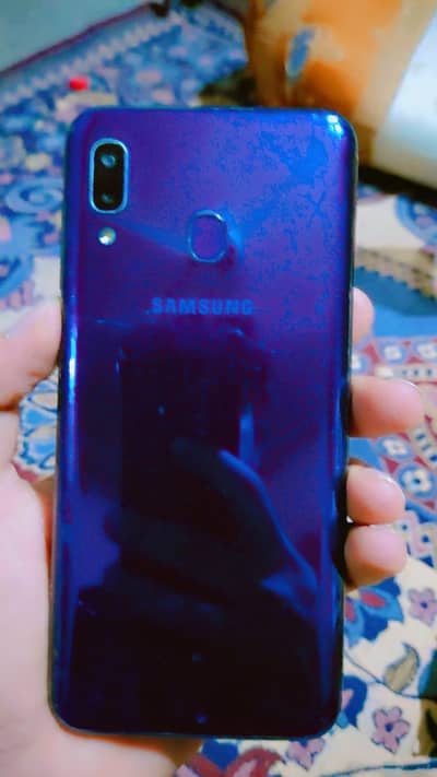 Samsung Mobile A20