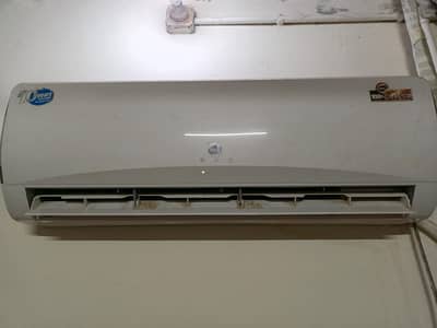 1.5 ton pell inverter used ac in good condition