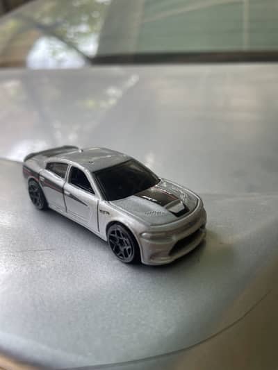 Hotweels ( Doge Charger SRT )