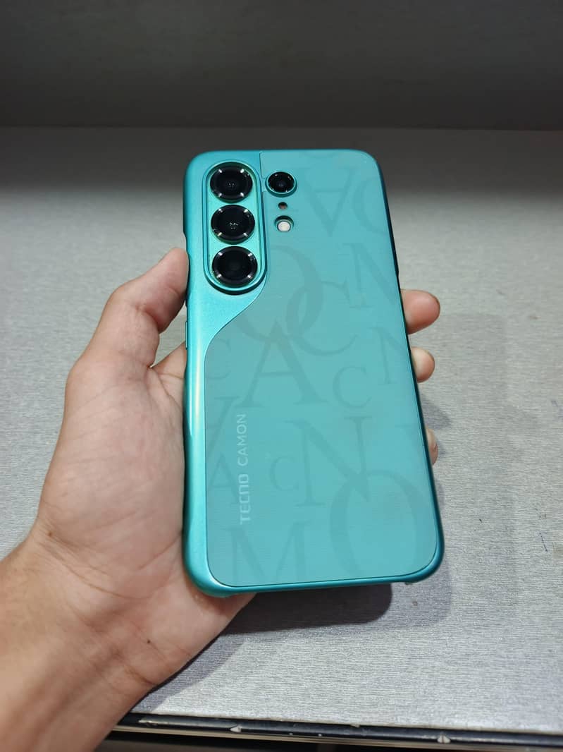 Tecno camon 50 pro 0