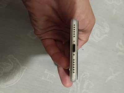 Apple iPhone 7