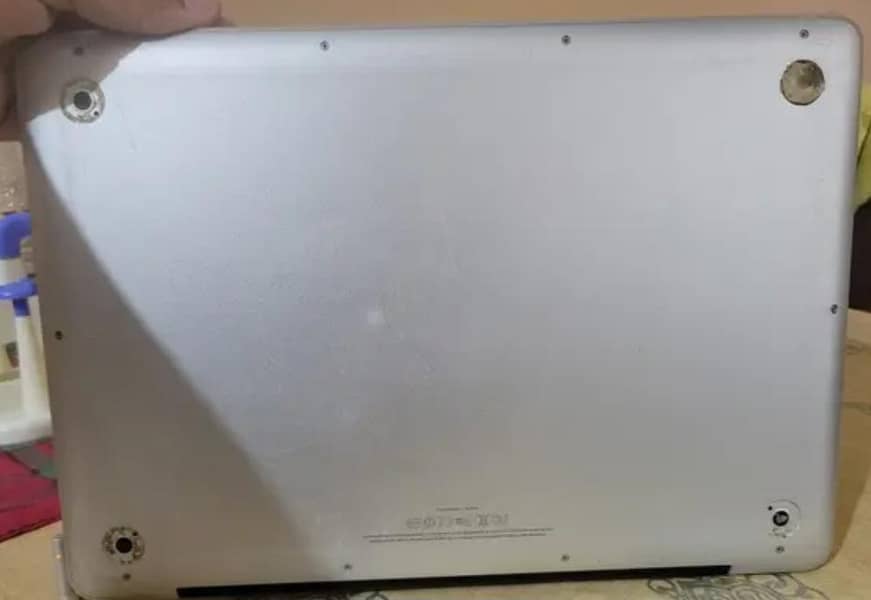 MacBook Pro 2012 0