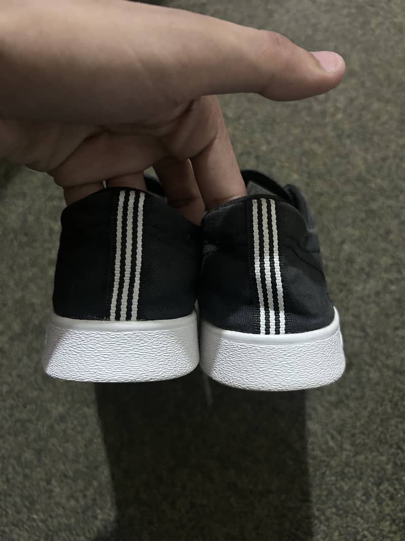 Adidas 2