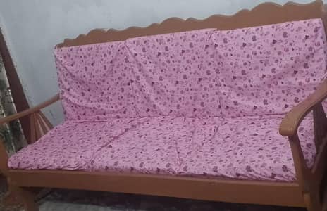 5 seater sofa set for sale original strong Wood material Best Quality