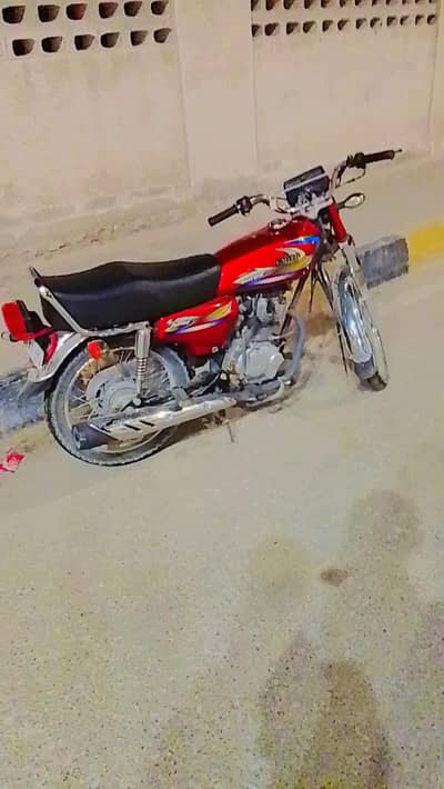 united 125 2014 model